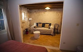 Rooms Livia
