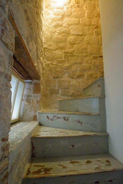 Rooms Livia Trogir Extérieur photo
